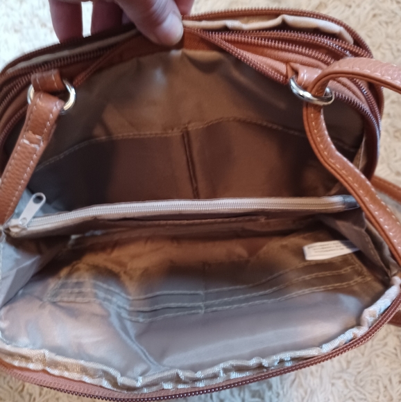 MultiSac Zippy Triple Compartment Crossbody Bag - Picture 5 of 9